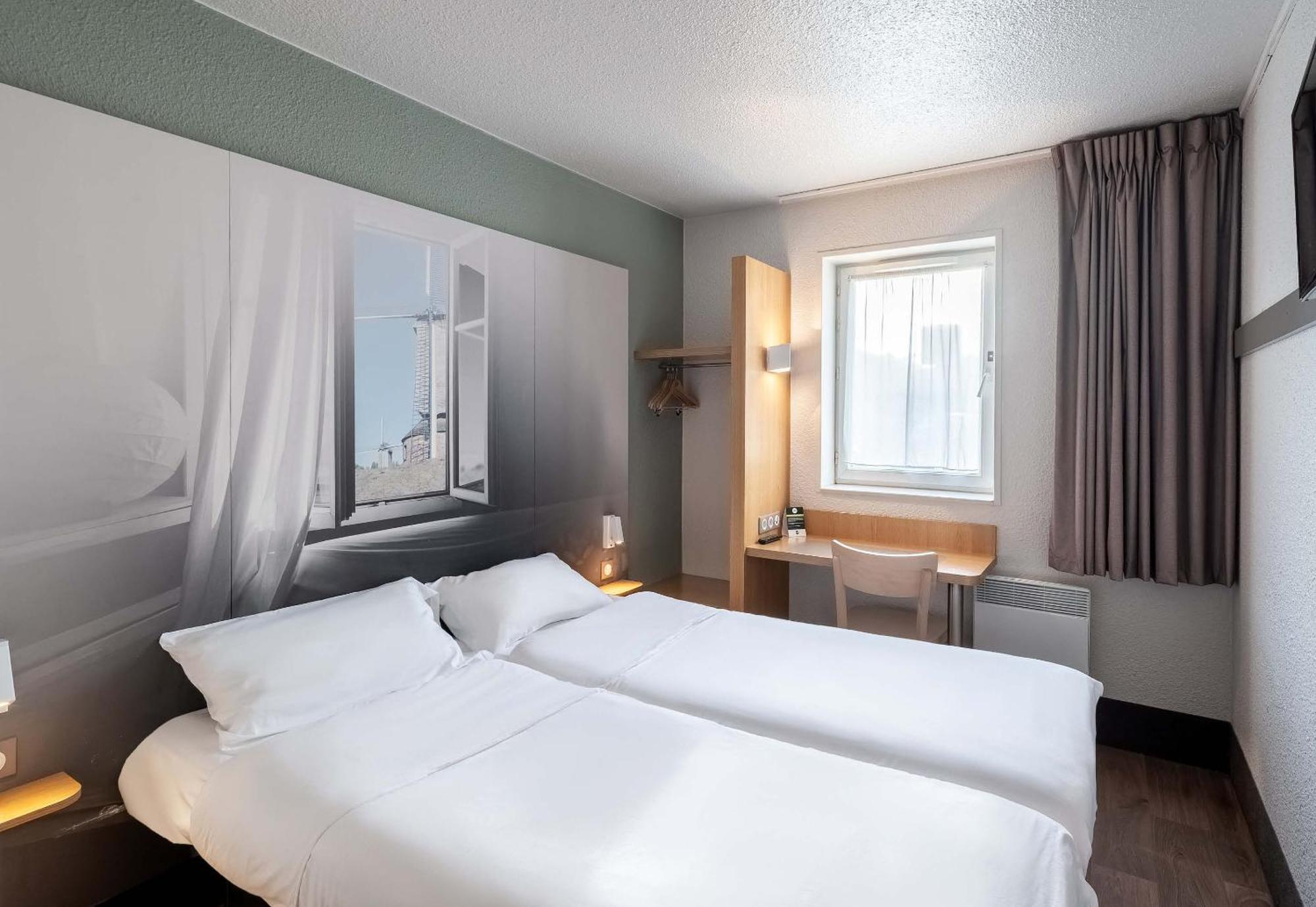 B&B Hotel Lille Lezennes Stade Pierre Mauroy Экстерьер фото